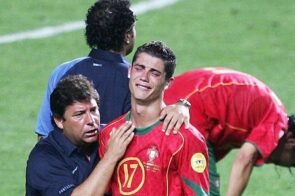 Những lần Ronaldo khóc khiến người hâm mộ cũng rơi nước mắt