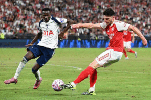 Những pha phối hợp 1-2 đỉnh cao khiến đối thủ phải bất lực